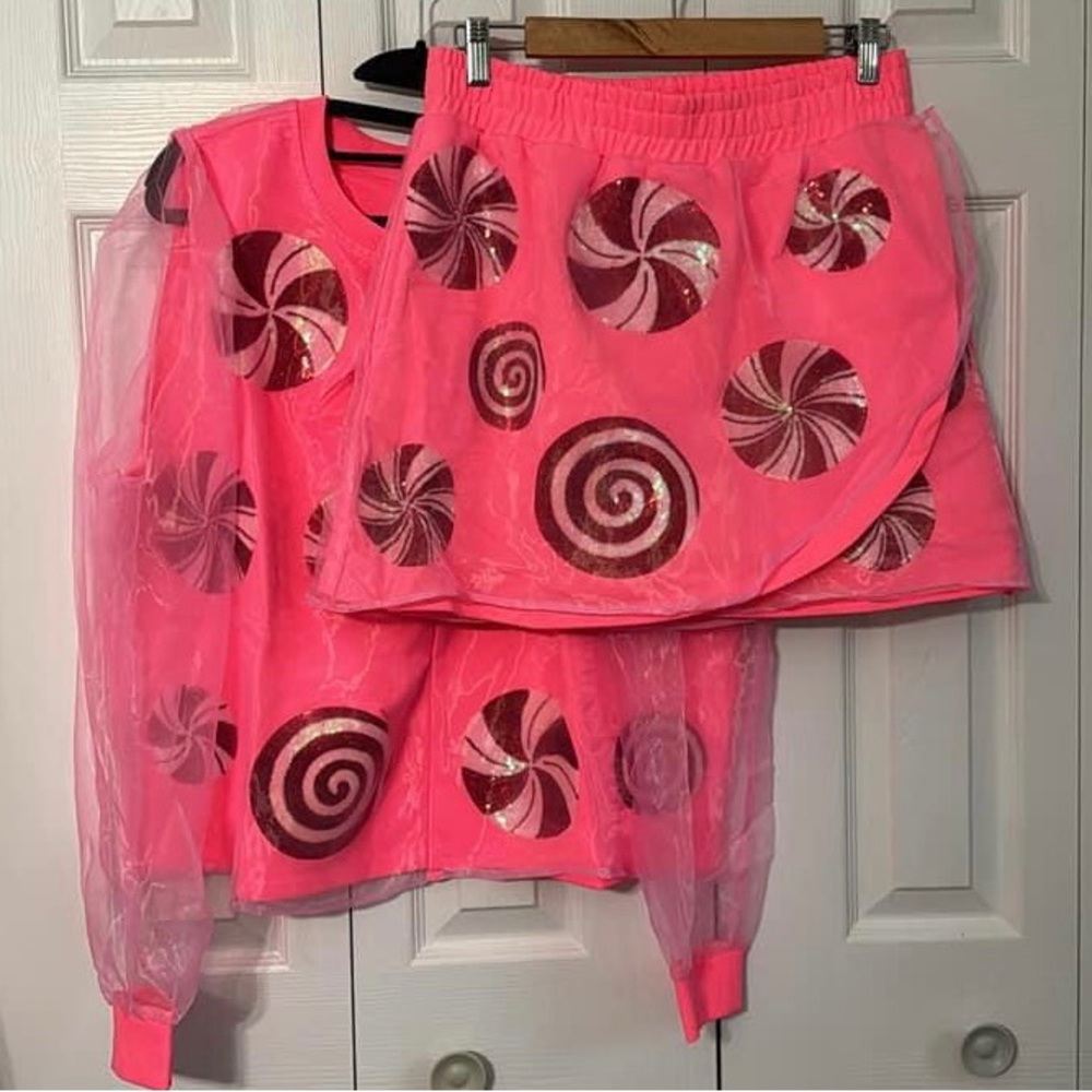 New Never Worn - Queen of Sparkles Neon Pink Peppermint Top and Skirt